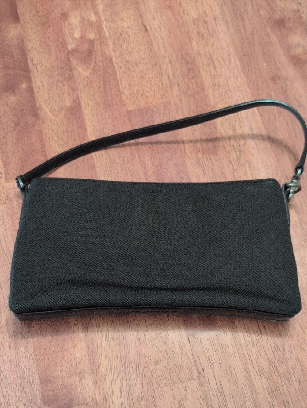 Women Accessories Subcategory Selection - Picture 4 of 9